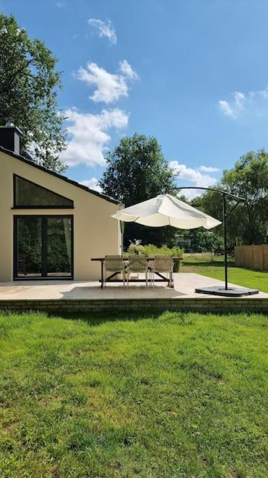 Haus Am Waldrand Und In Seenaehe Lehnin Ngoại thất bức ảnh