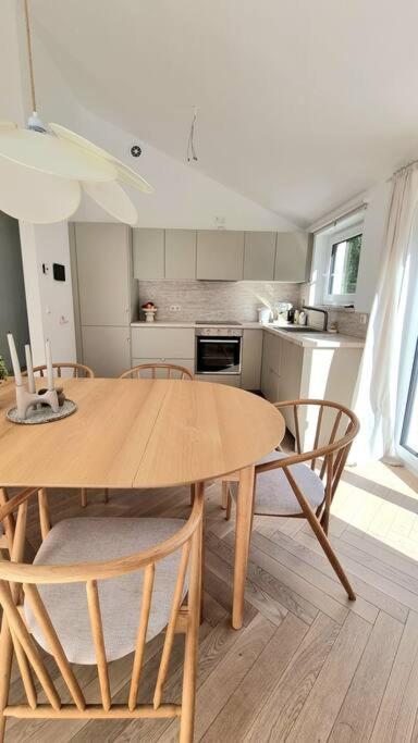 Haus Am Waldrand Und In Seenaehe Lehnin Ngoại thất bức ảnh